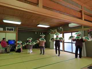 松踊り練習６.JPG